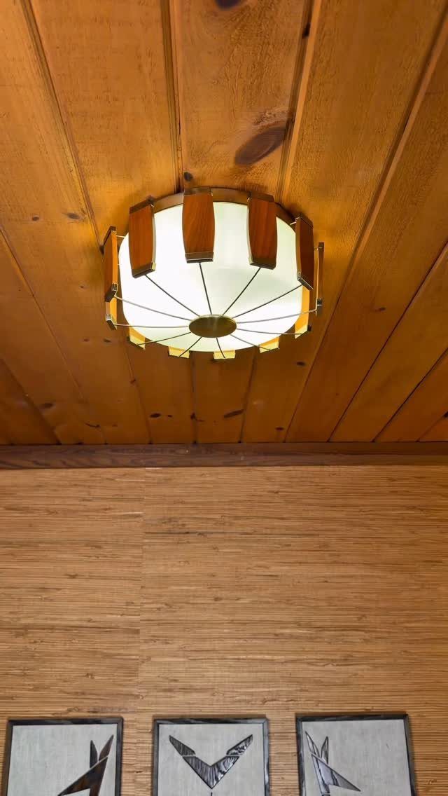 Vintage Kitchen Lighting Fixtures: 12 Pendant and Sconce Ideas 4 Circular ceiling light with wooden slats on a natural wood plank ceiling